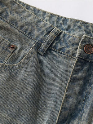 Zerrissene Barrel Jeans in Dirty Wash – Knopf im Detail | XoKool