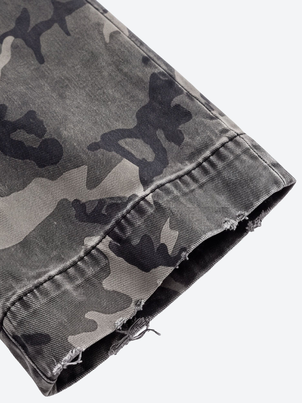 Grey Camo Jeans – camo hem close-up | XoKool