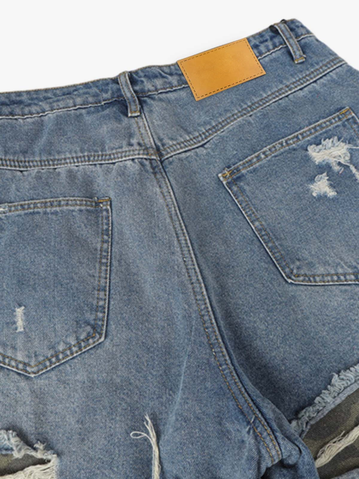 Camo Baggy Jeans – Back pockets + leather patch close-up | XoKool