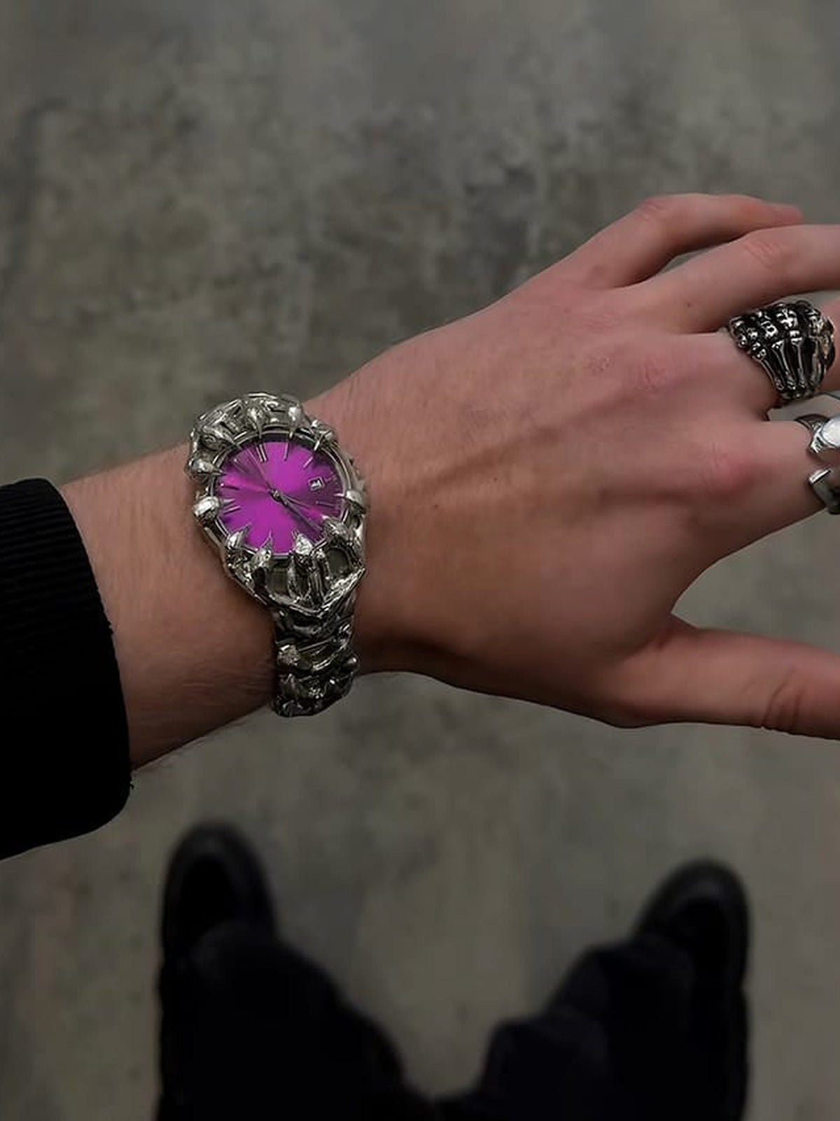 Claw bracelet watch – pink dial, on wrist | XoKool