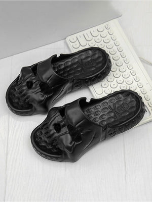 Skull Face Slides aus Formguss – schwarzes Paar, Draufsicht | XoKool