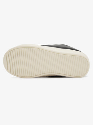 Tenis goth negros con cordones XXL y puntera – suela | XoKool