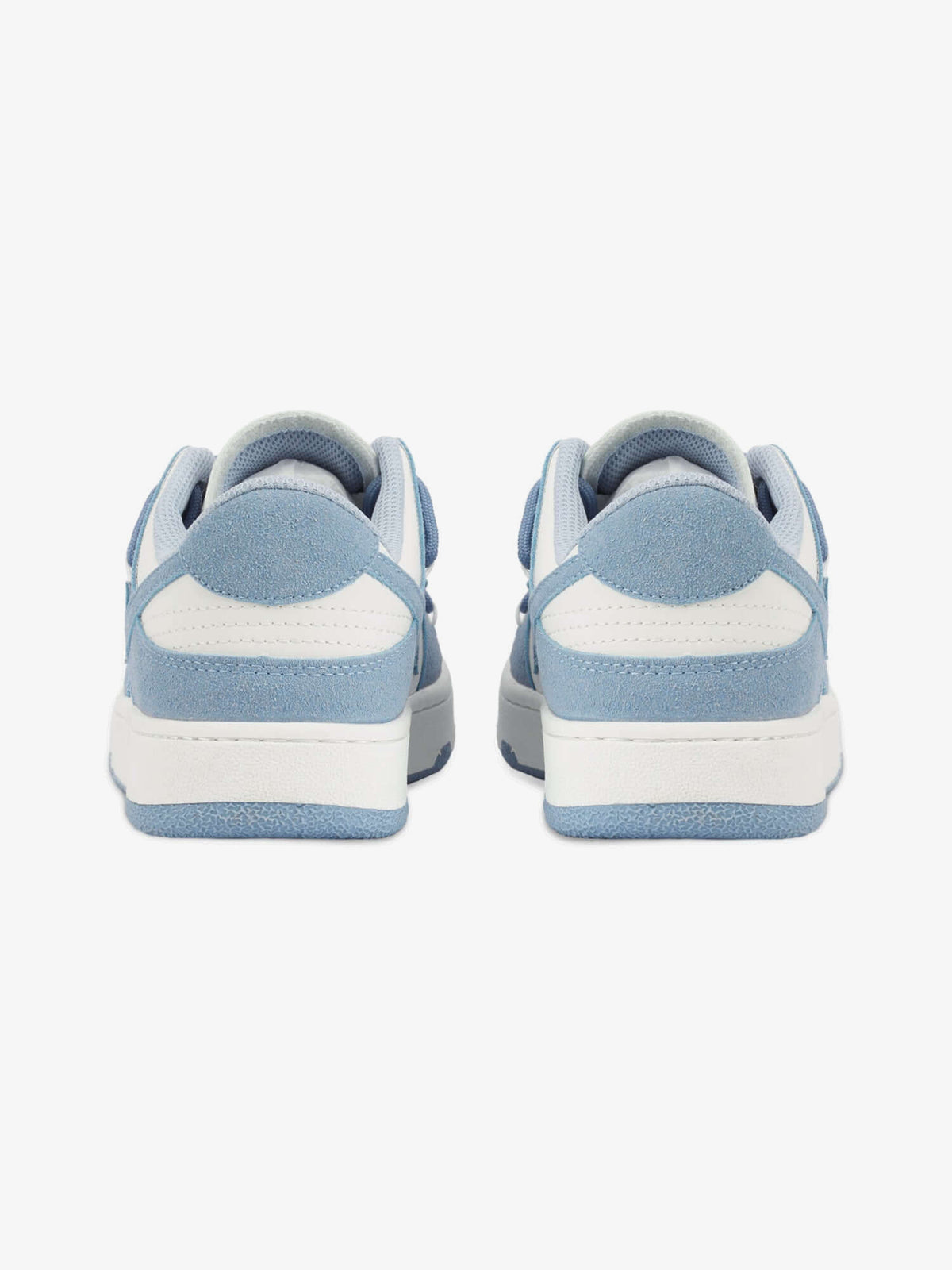 Light blue heart sneakers – pair, back view | XoKool