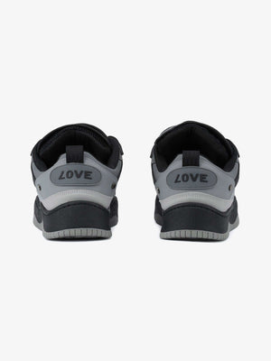Letter patch skate shoes – detail view | XoKool