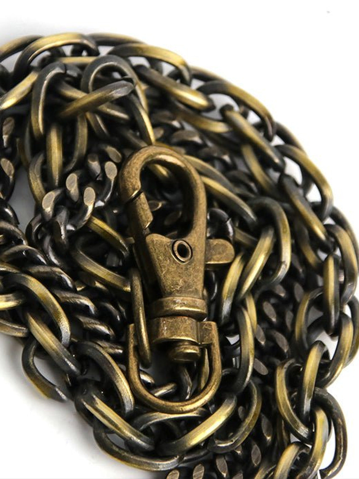 Spider wallet chain – chain and clasp close-up | XoKool