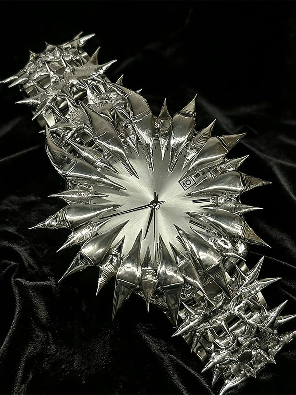 Spiked Gothic Watch with Silver-Tone Link Bracelet – Silver dial, close-up | XoKool