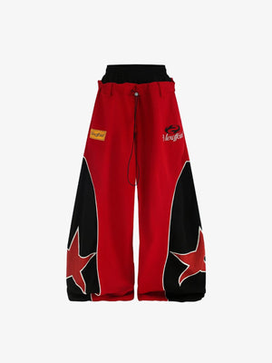 Baggy Trainingshose mit Sternen-Panels und doppeltem Bund – Rot, Vorderansicht | XoKool