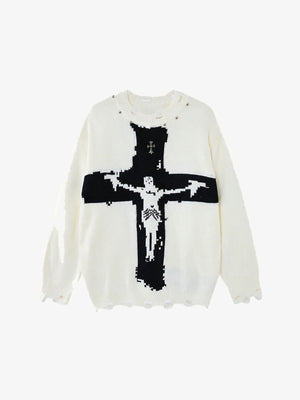 Suéter de punto desgastado con crucifijo y tachuelas – blanco roto, vista frontal | XoKool