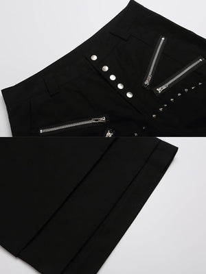 Shorts mit Nieten – Schwarz, Detail von Nieten und Reißverschluss | XoKool