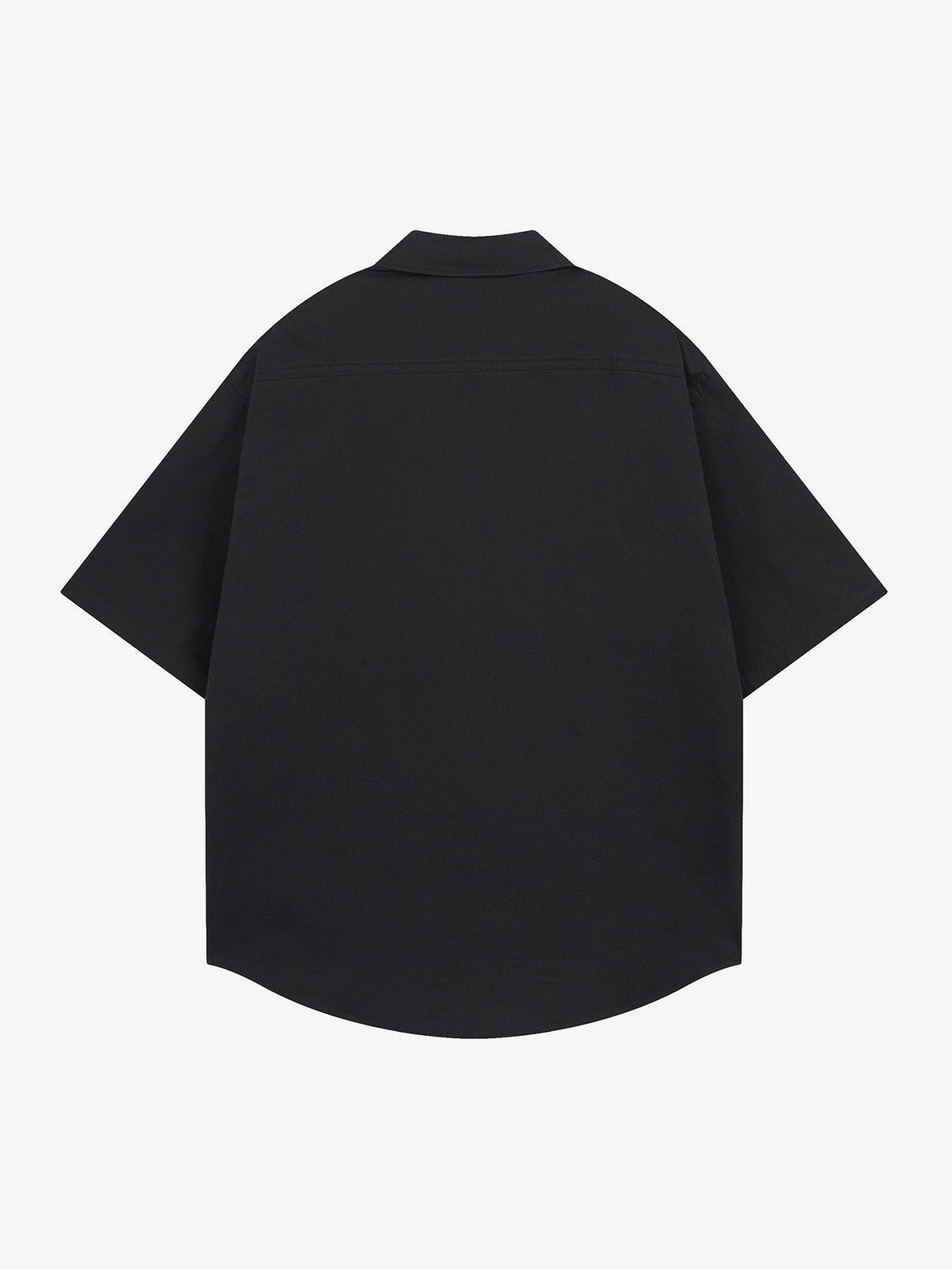 Camisa boxy de manga corta con botones y estampado del número 56 – Negro, vista trasera | XoKool