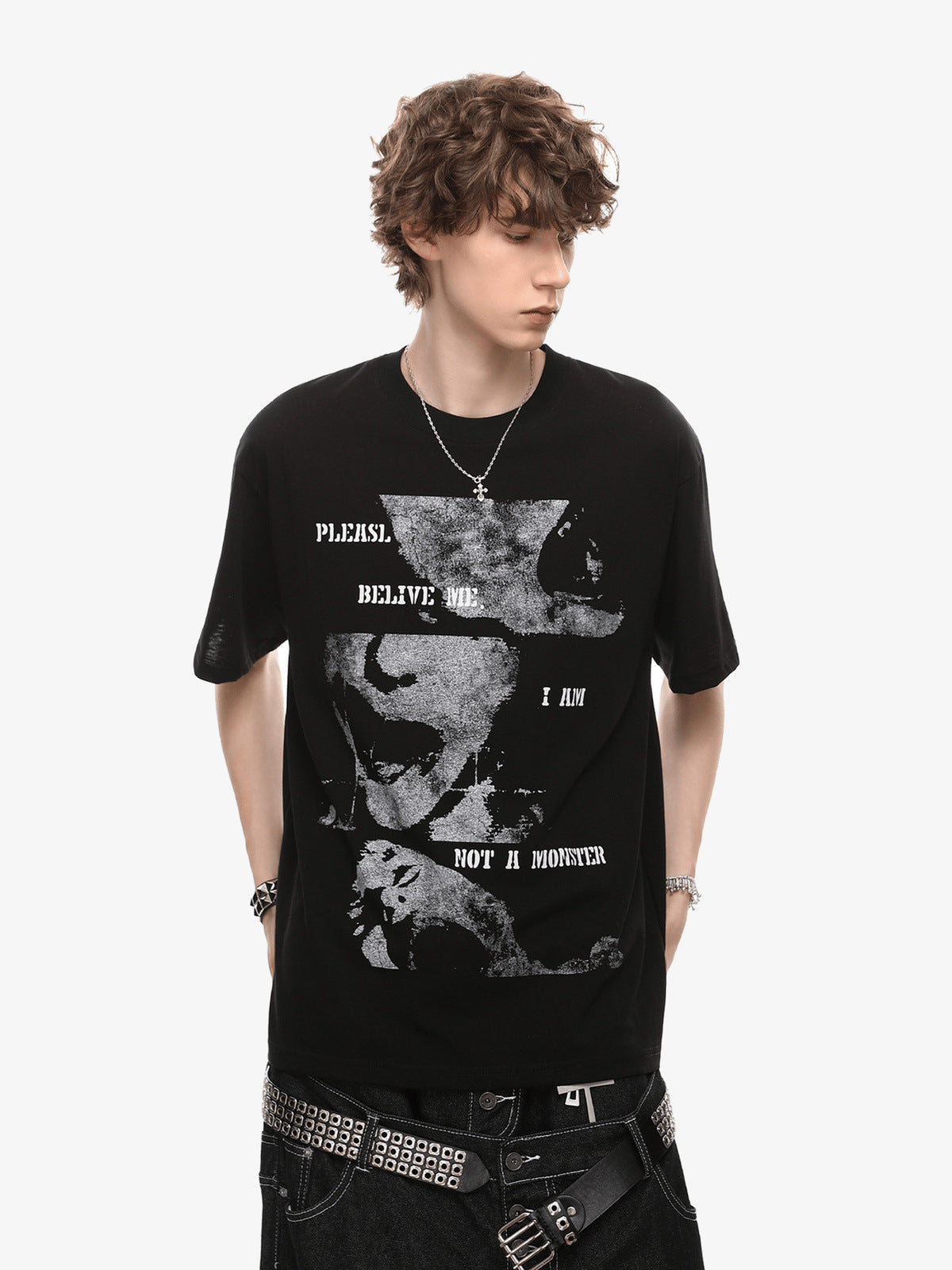 Torn Face Print Oversized Graphic Tee – Black, on model front | XoKool