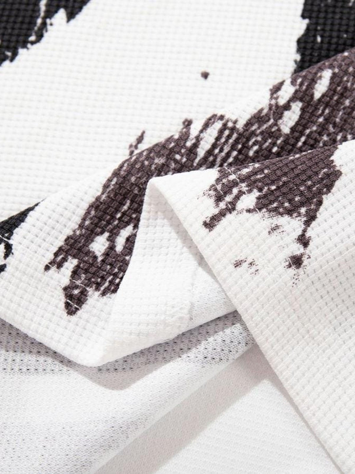 Union Jack raglan tee – print & fabric close-up | XoKool