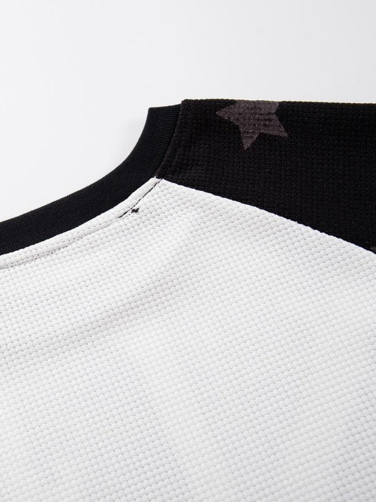 Union Jack raglan tee – shoulder seam close-up | XoKool