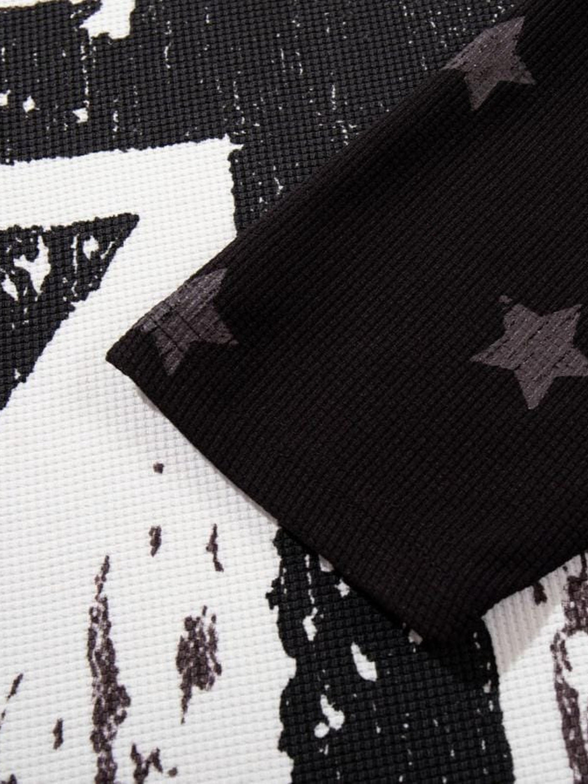 Union Jack raglan tee – sleeve star print close-up | XoKool