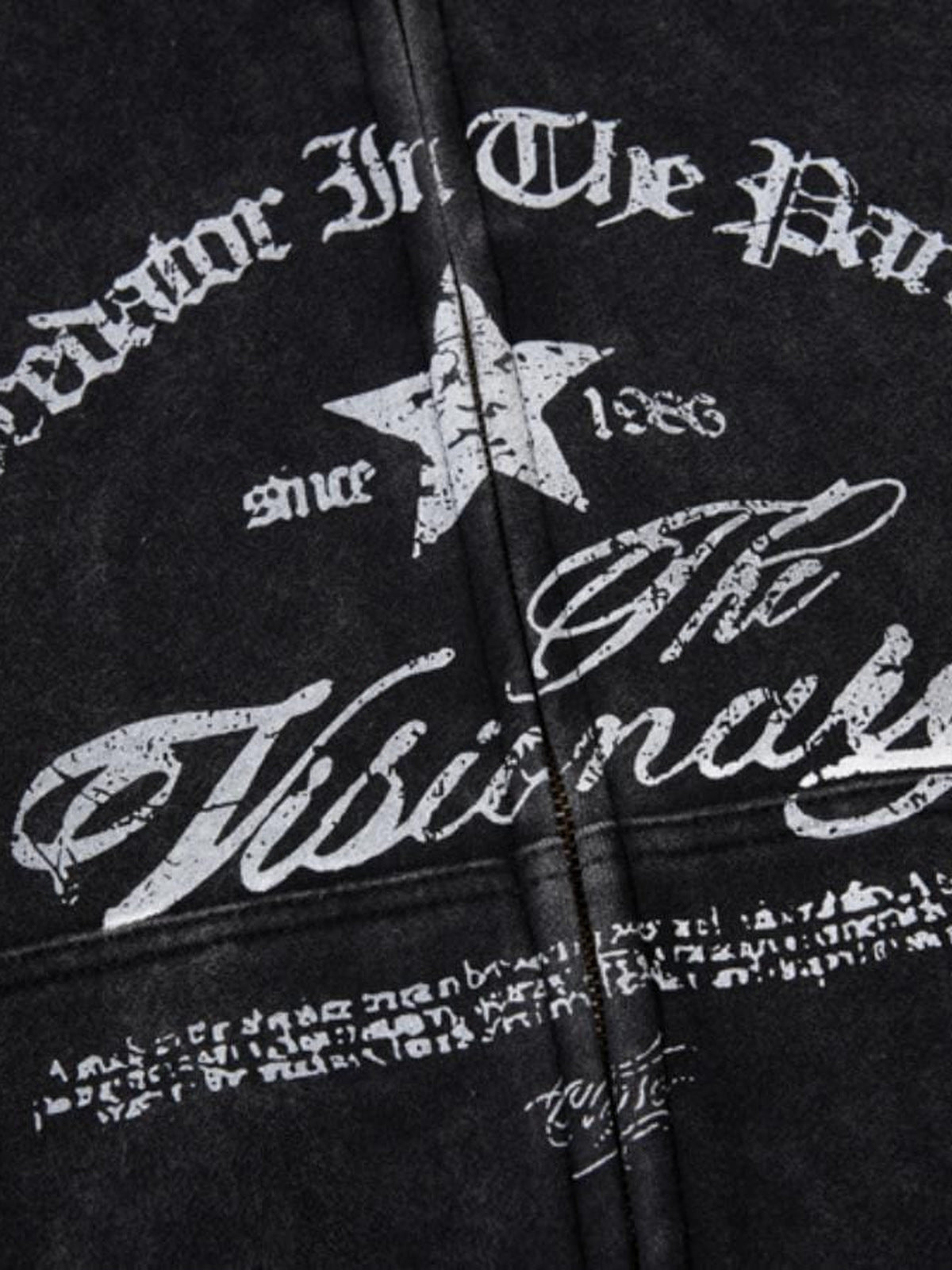 Lettering zip up hoodie – Lettering print close-up | XoKool