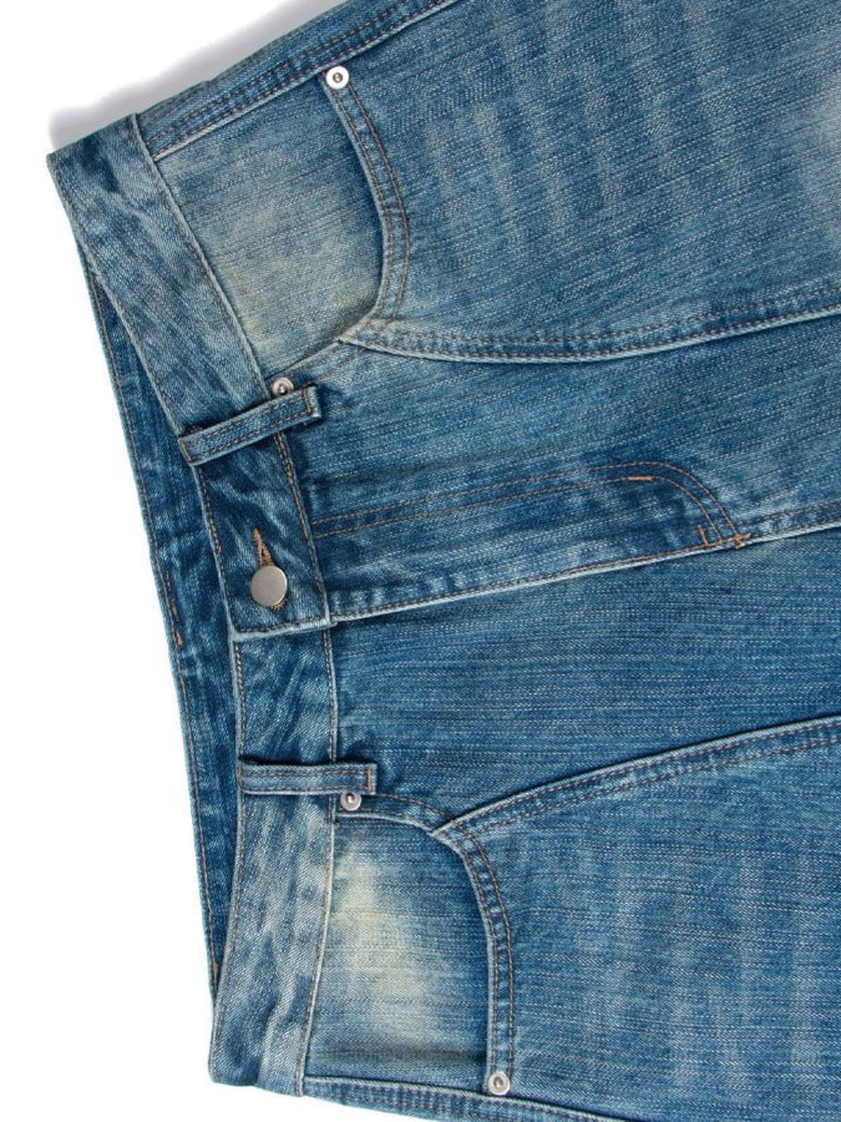 Jeans balloon con efecto lavado vintage – detalle de la cintura y el bolsillo | XoKool