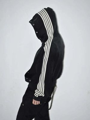 Gestreifte Trainingsjacke – am Model, Seitenansicht | XoKool