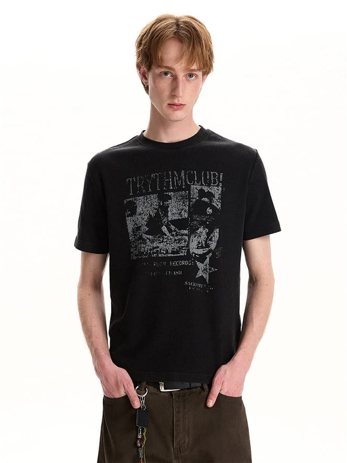 Waffle photo tee – Black, on model front | XoKool