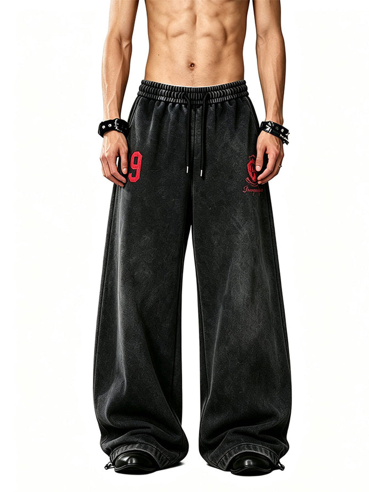 Number print sweatpants – Black, on model front | XoKool