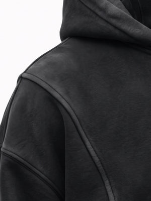 Hoodie con pasamontañas – detalle de la costura del hombro | XoKool