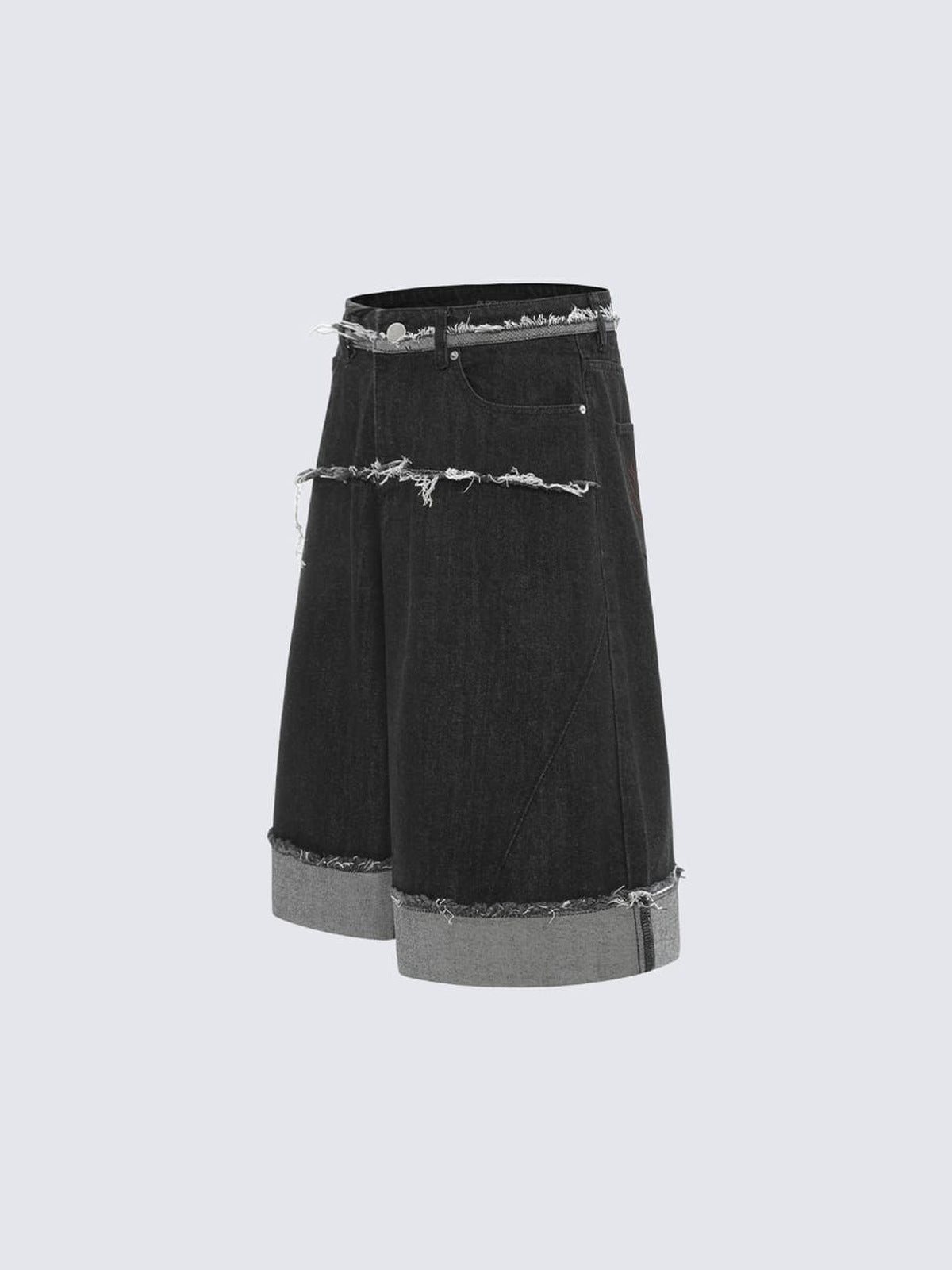 Schwarze Washed Jeansshorts mit Umschlag und Raw Edge – Seitenansicht flach | XoKool