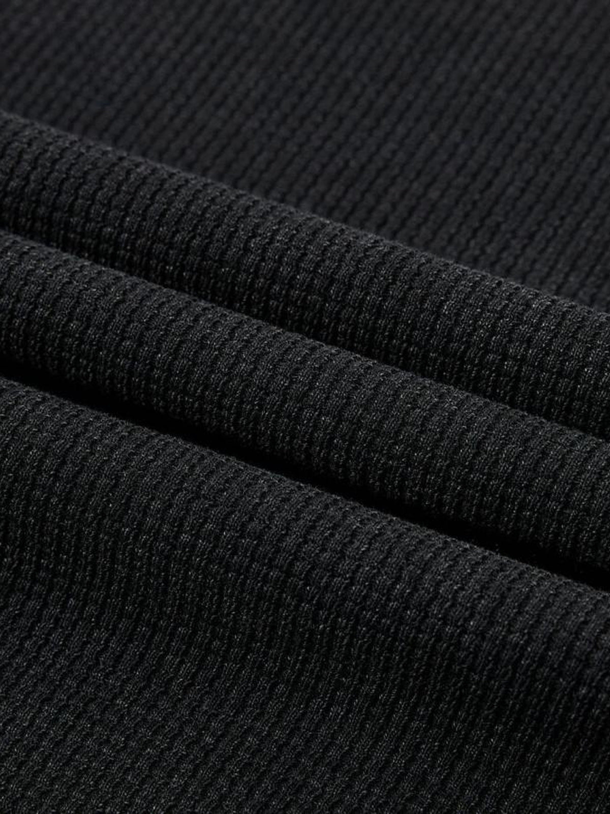 Mock neck waffle tee – waffle fabric close-up | XoKool