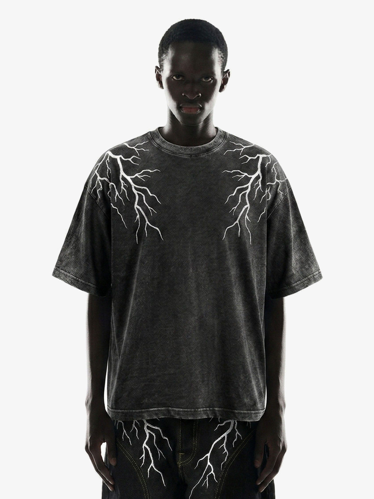 Washed Black Oversized Tee with Lightning Bolt Design – on model, front | XoKool