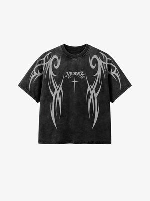 Oversized Graphic T-Shirt mit Tribal-Print in Washed Schwarz – Vorderansicht | XoKool