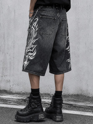Jorts mit Tribal-Print – am Model, seitliche Rückansicht | XoKool