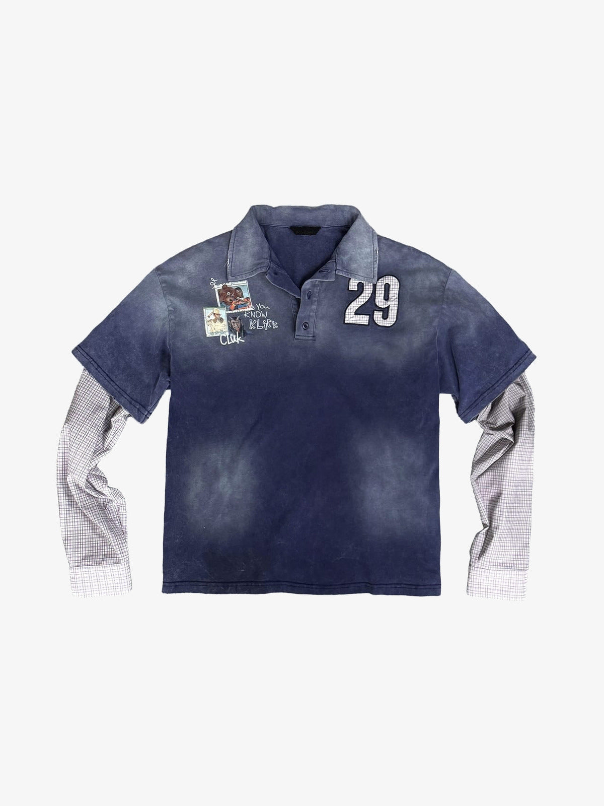 Polo azul efecto lavado en capas con mangas de cuadros y parches – vista frontal plana | XoKool