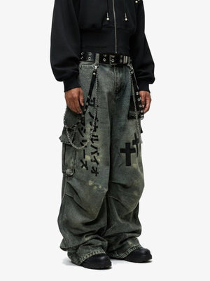 Jeans cargo – gris oliva, en modelo, vista lateral | XoKool