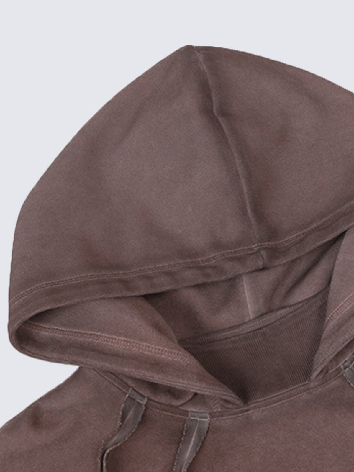 Washed hoodie – brown hood close-up | XoKool