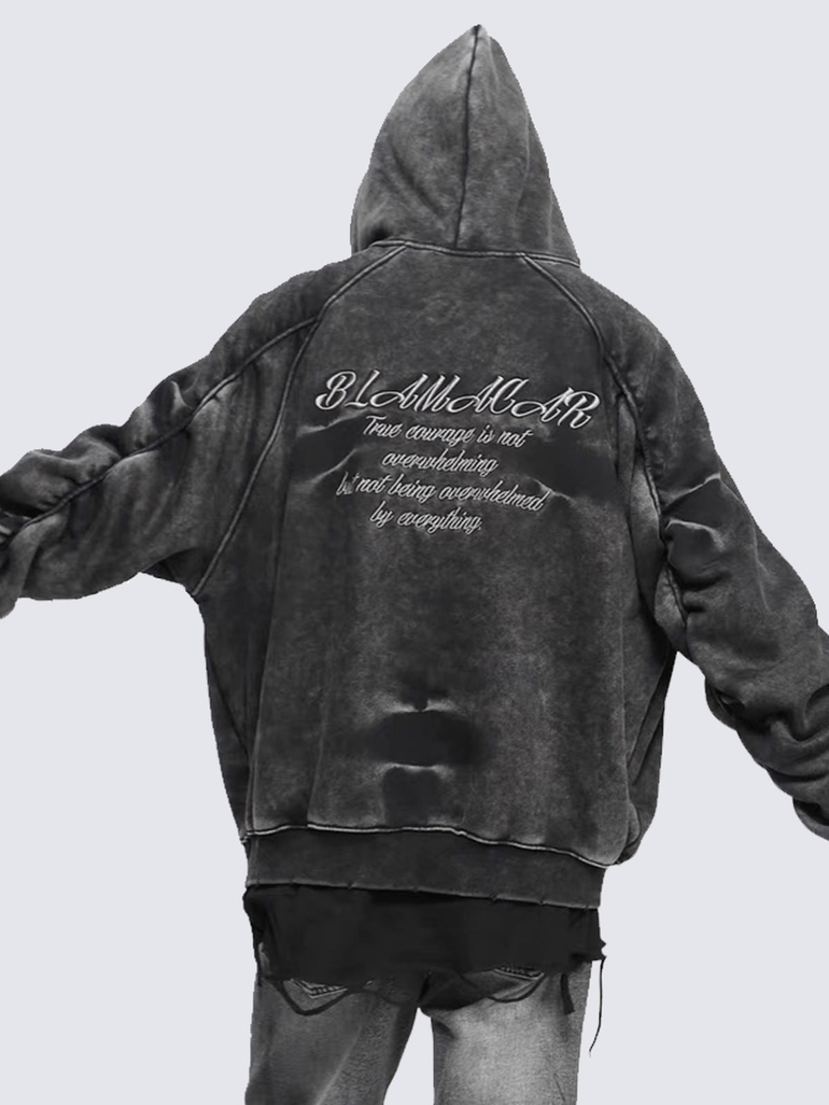 Hoodie con cierre y mangas fruncidas – en modelo, espalda | XoKool
