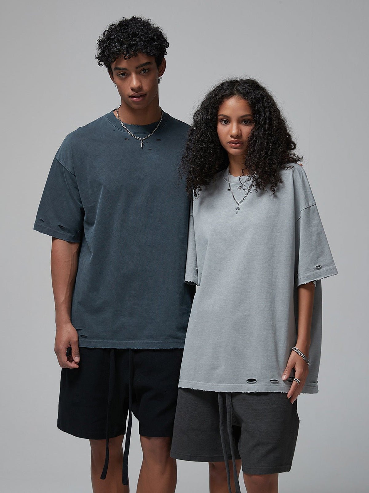 Washed boxy tee – on models, blue and grey | XoKool