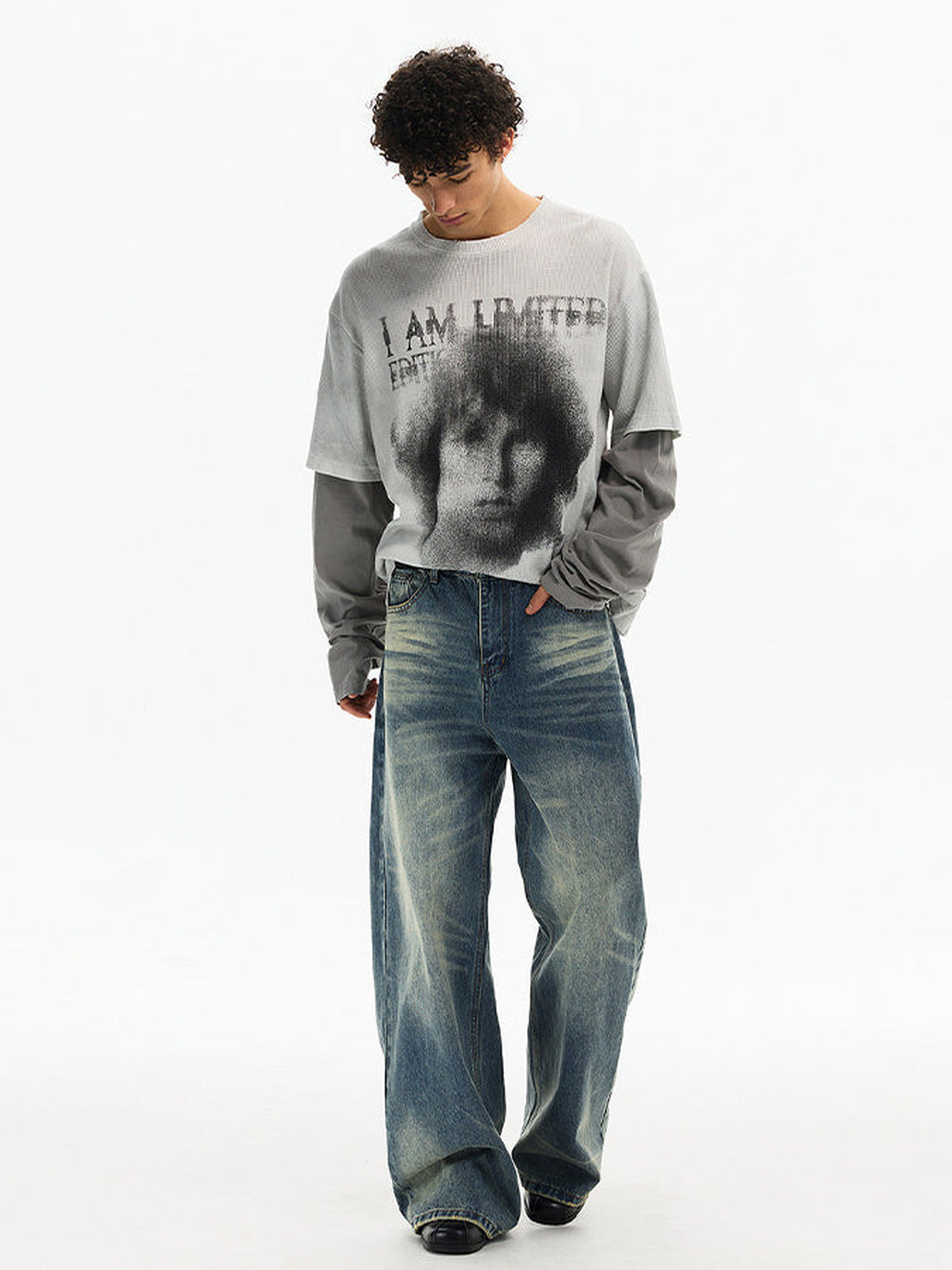 Double sleeve shirt – On model, light, full length | XoKool