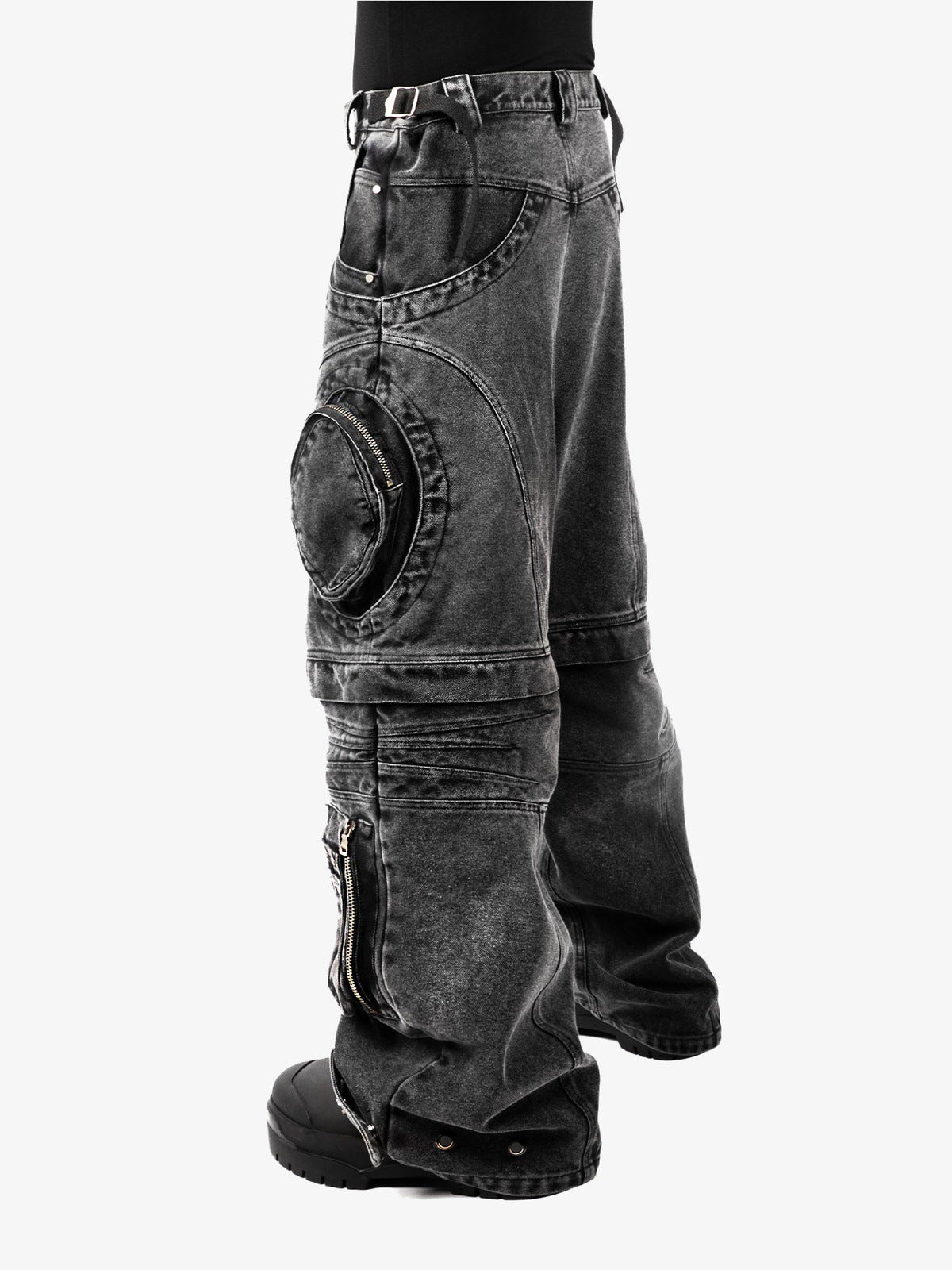 Jeans baggy grises – En modelo, lateral | XoKool