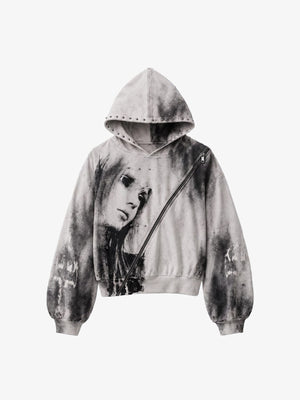 Washed Grey Cropped Grunge Hoodie mit Portrait-Print – Grau, Vorderansicht | XoKool