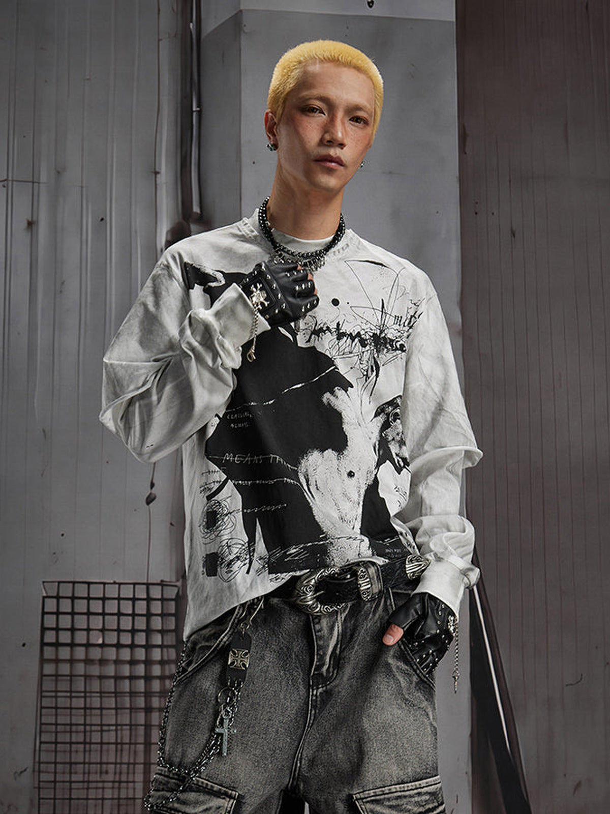 Washed layered long sleeve tee – on model, front | XoKool