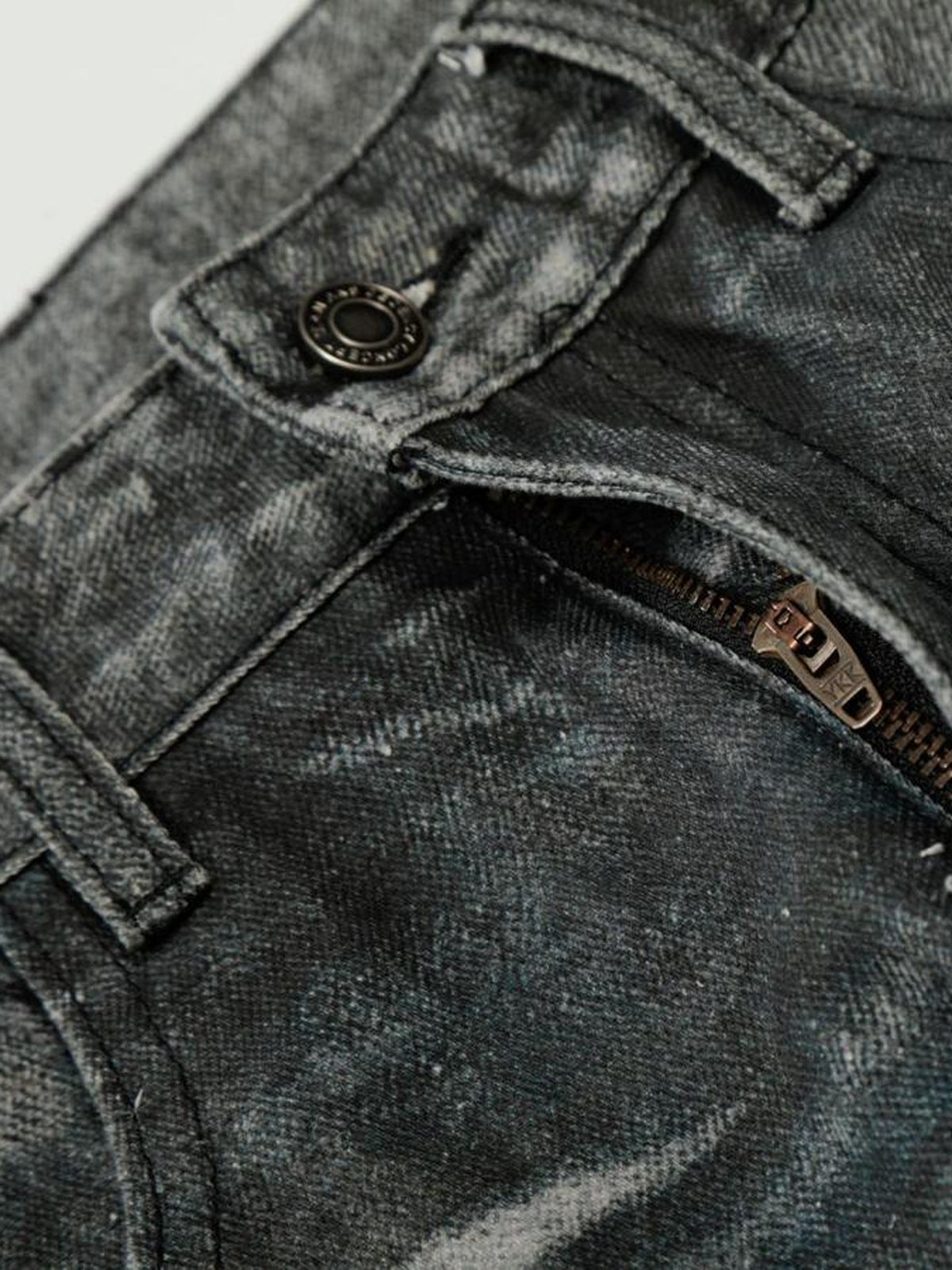 Graue Wide Leg Jeans – Reißverschluss im Detail | XoKool