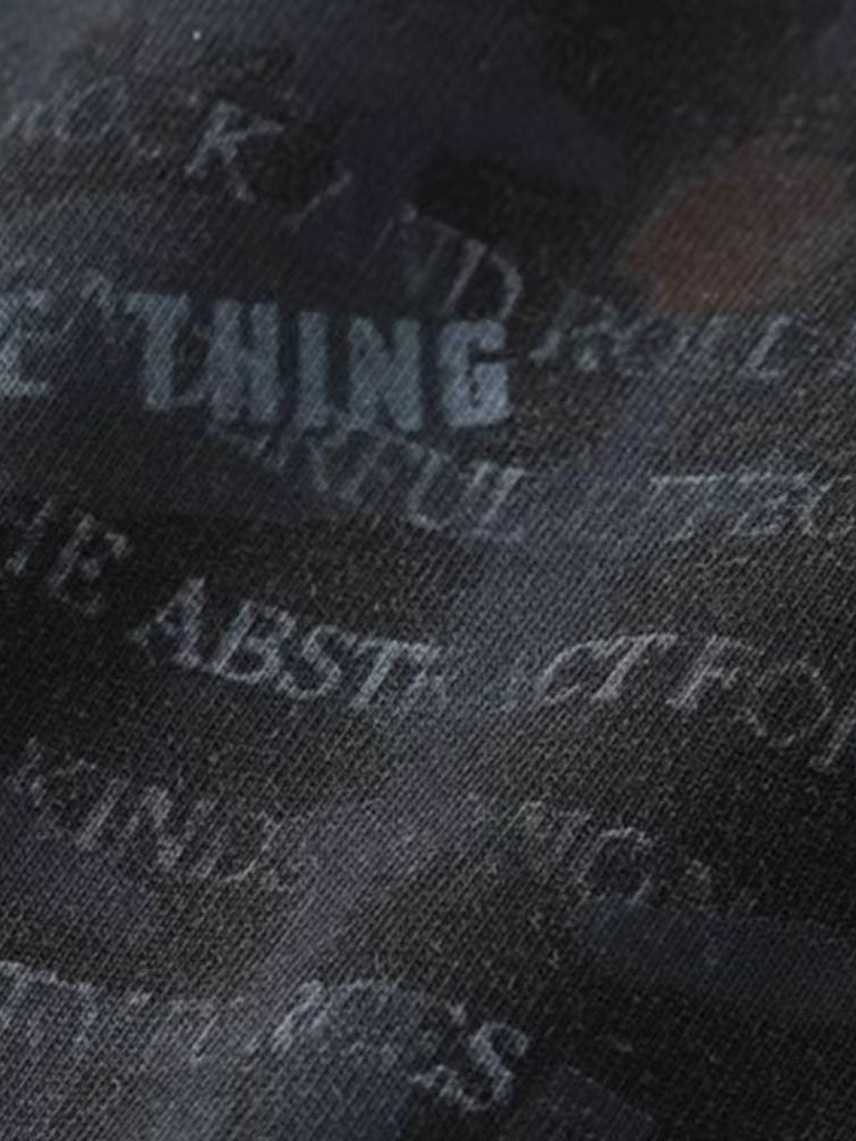Shredded sleeve layered tee – text close-up | XoKool