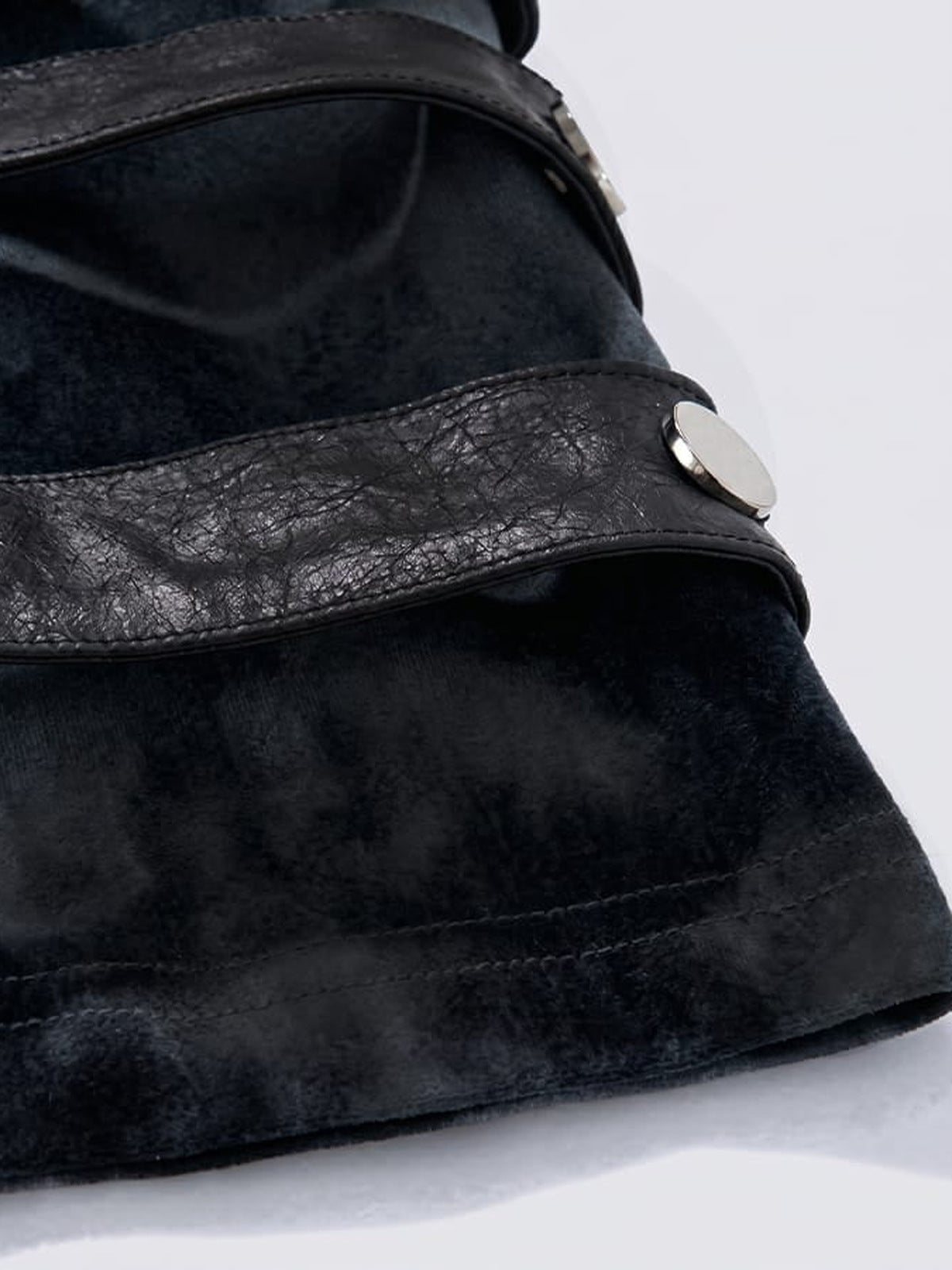 Eyelet strap punk tee – Washed Black, strap snap close-up | XoKool