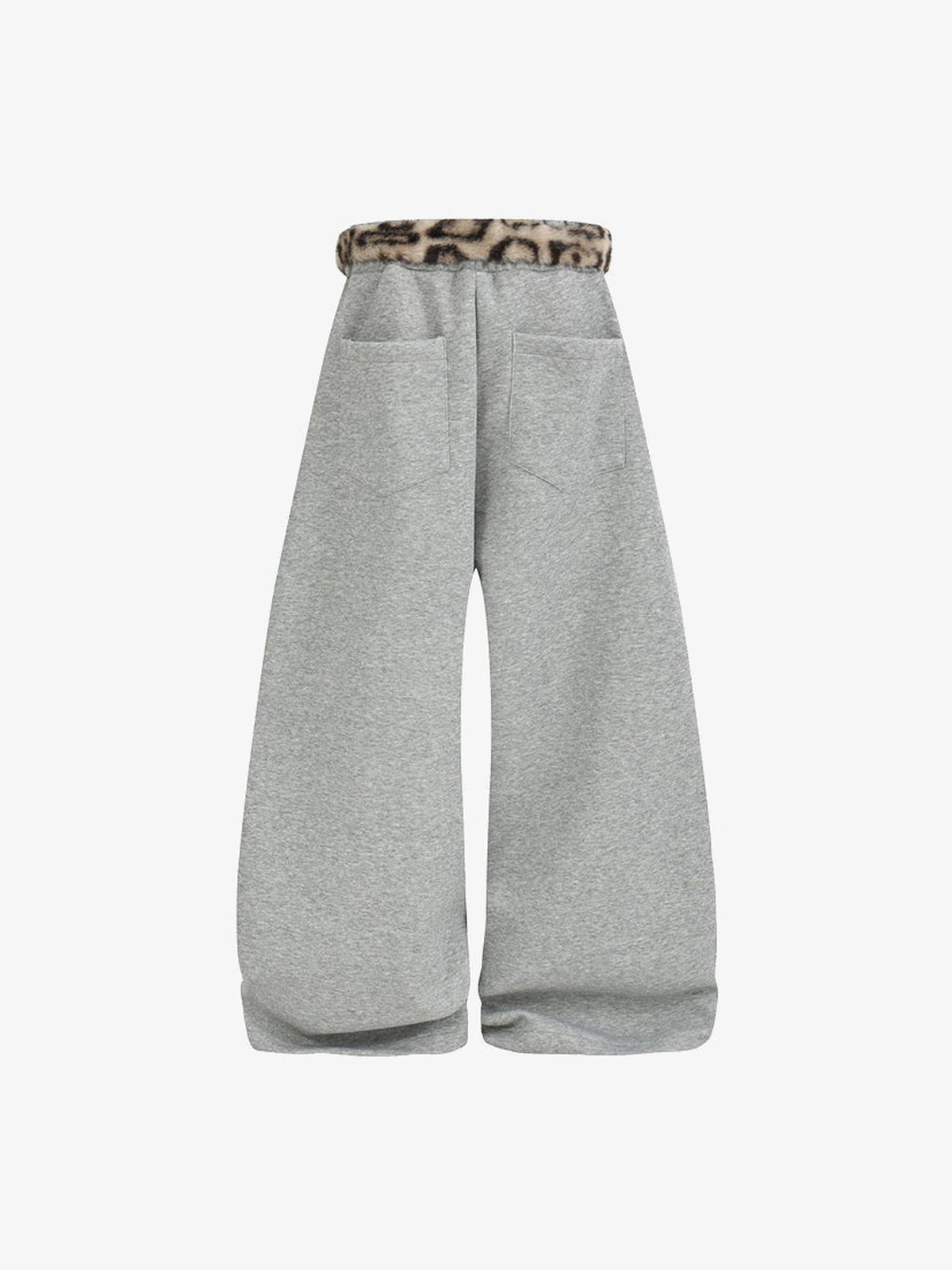 Wide Leg Jogginghose mit Kunstfell-Gürtel in Leo-Optik – Grau, Rückansicht | XoKool